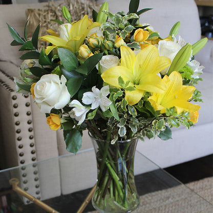 Hope & Serenity Bouquet –  Rj Flowers Design, Galloway OH