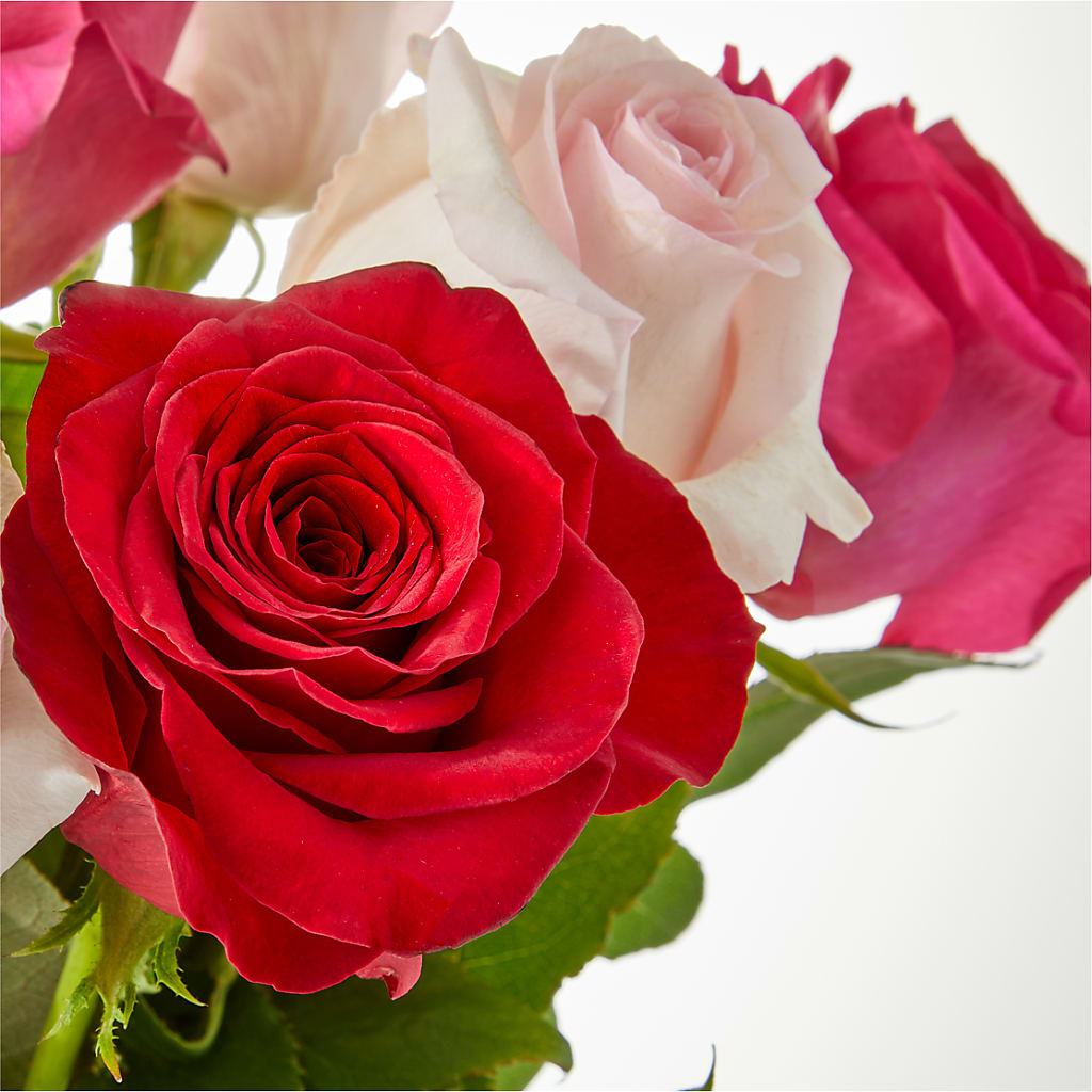 Charming Rose Bouquet –  Rj Flowers Design, Galloway OH